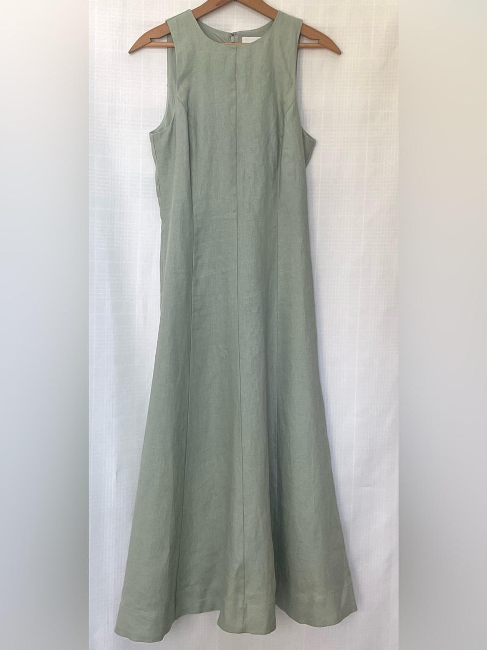 🌱EUC Reformation sage green Davin linen dress